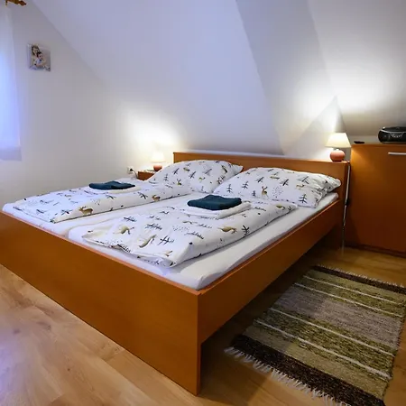 Apartment Linda Tale