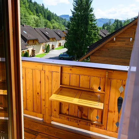 Linda Apartment Tale